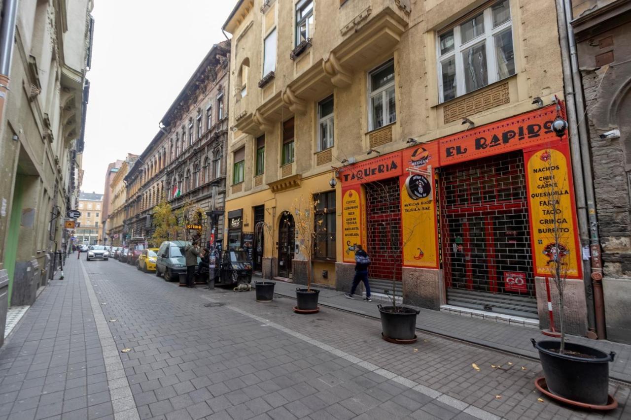 D.Five Jewish Quarter Loft Apartment Budapest Luaran gambar